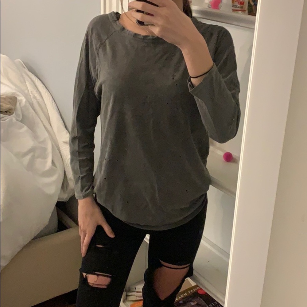 Light Long Sleeve Shirt
